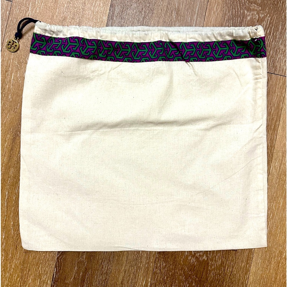 Tory burch dust bag